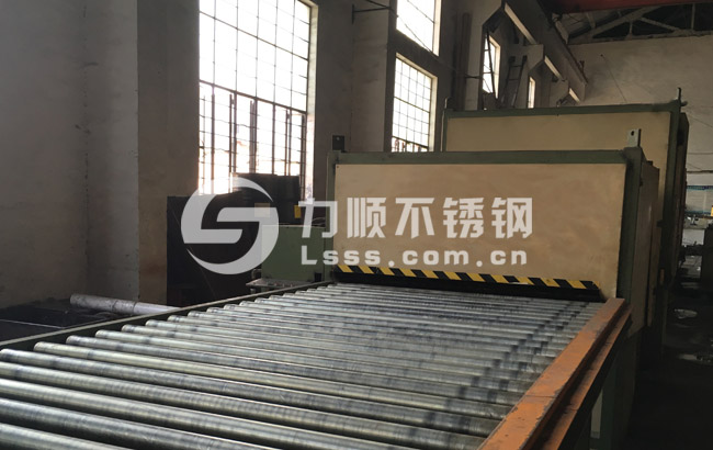油磨拉丝抛光加工车间 - 开云体云app(中国)官方网站